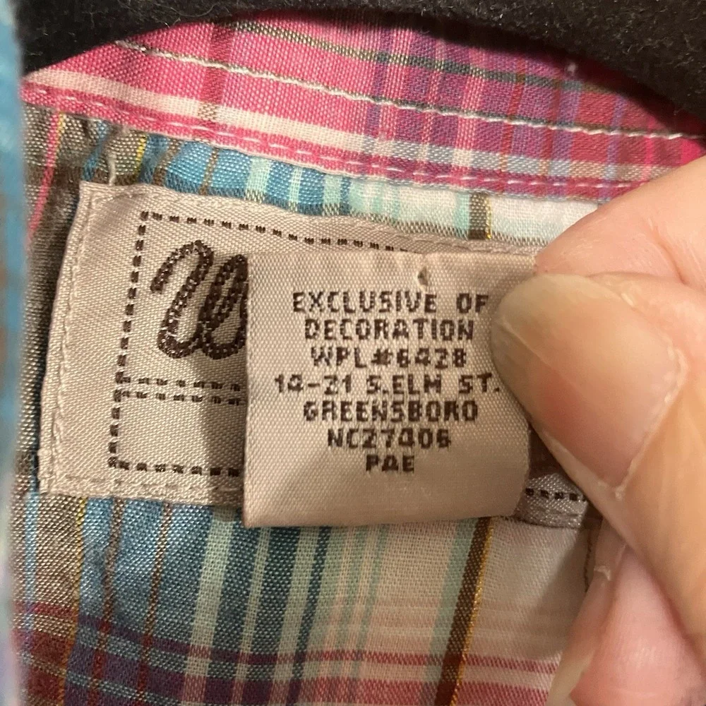 WRANGLER Wrancher Women's Button Up Blouse Plaid Sz L Pink Aqua Gold Western